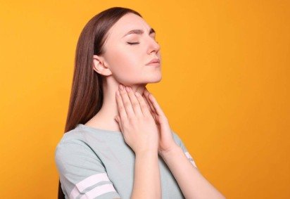 Amigdalite de repetição pode indicar a necessidade de uma investigação mais aprofundada (Imagem: New Africa | Shutterstock)
 -  (crédito: EdiCase) -Amigdalite de repetição pode indicar a necessidade de uma investigação mais aprofundada (Imagem: New Africa | Shutterstock)
 -  (crédito: EdiCase)