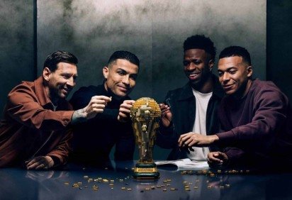 Messi, Cristiano Ronaldo, Mbappé e Vini Jr. estrelam campanha da Lego -  (crédito: Reprodução/Redes sociais ) -Messi, Cristiano Ronaldo, Mbappé e Vini Jr. estrelam campanha da Lego -  (crédito: Reprodução/Redes sociais )