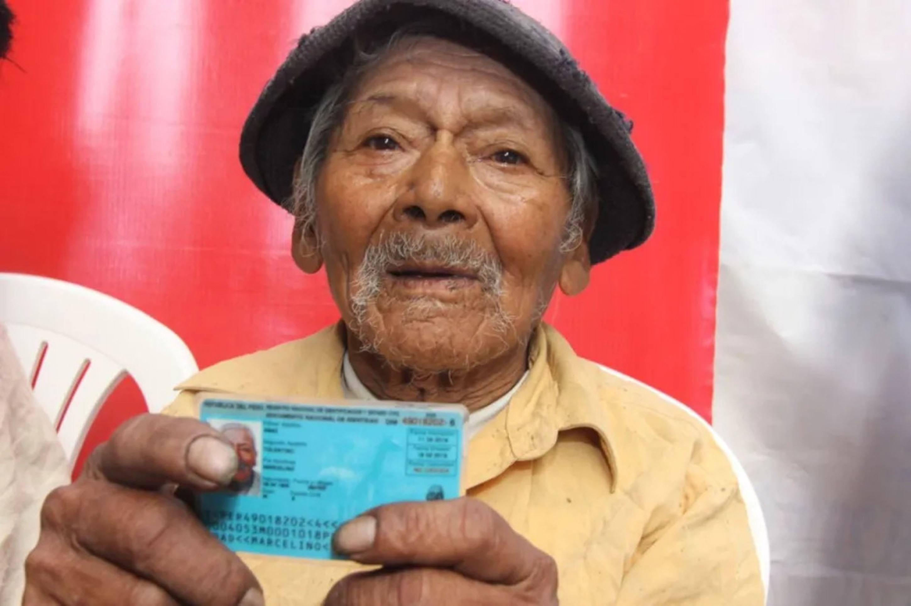 Marcelino Abad Tolentino, conhecido como "Mashico", faleceu cinco dias antes de completar 126 anos
