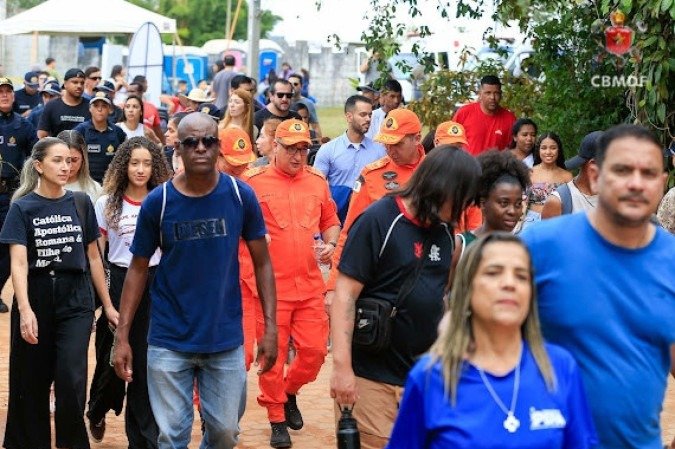 Celebração registrou a presença de mais de 100 mil fiéis - (crédito: Divulgação/CBMDF) Celebração registrou a presença de mais de 100 mil fiéis - (crédito: Divulgação/CBMDF)
