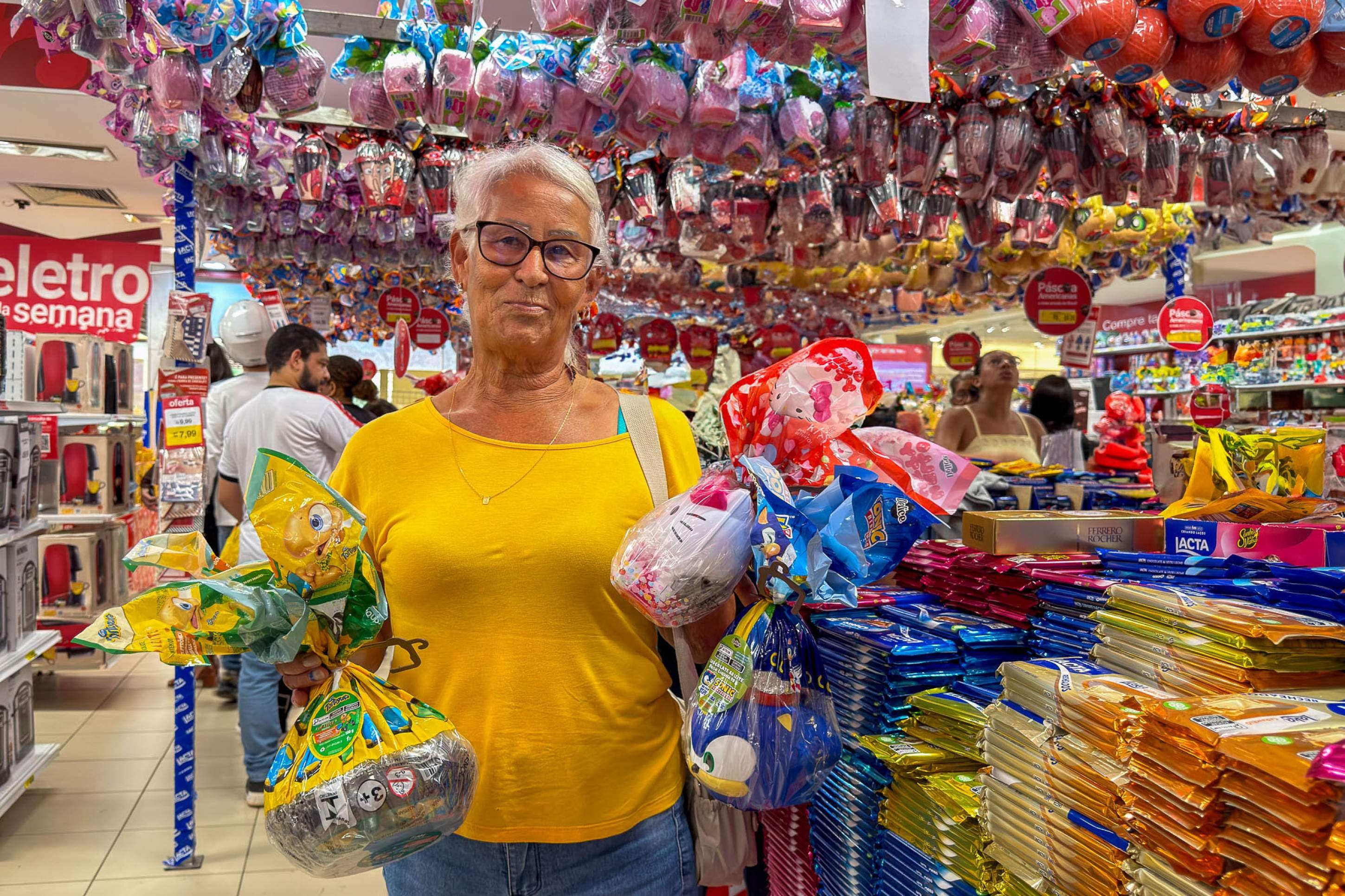 Brasilienses correm às compras para garantir o ovo de Páscoa