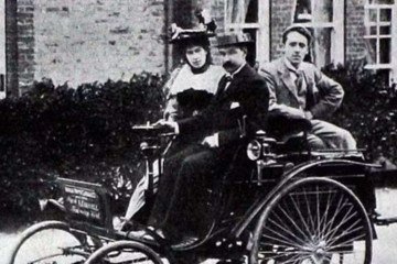 O empresário Walter Arnold entrou para a história em 1896 ao receber a primeira multa por excesso de velocidade registrada -  (crédito: Reprodução/Oglobo)