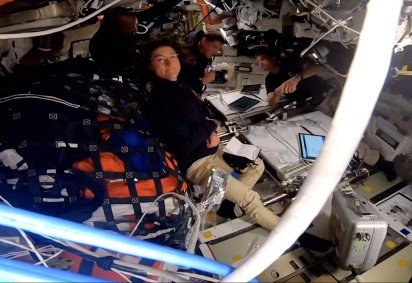 Imagem captada durante live da tripulação da Orion Integrity  -  (crédito:  Nasa/AFP) -Imagem captada durante live da tripulação da Orion Integrity  -  (crédito:  Nasa/AFP)