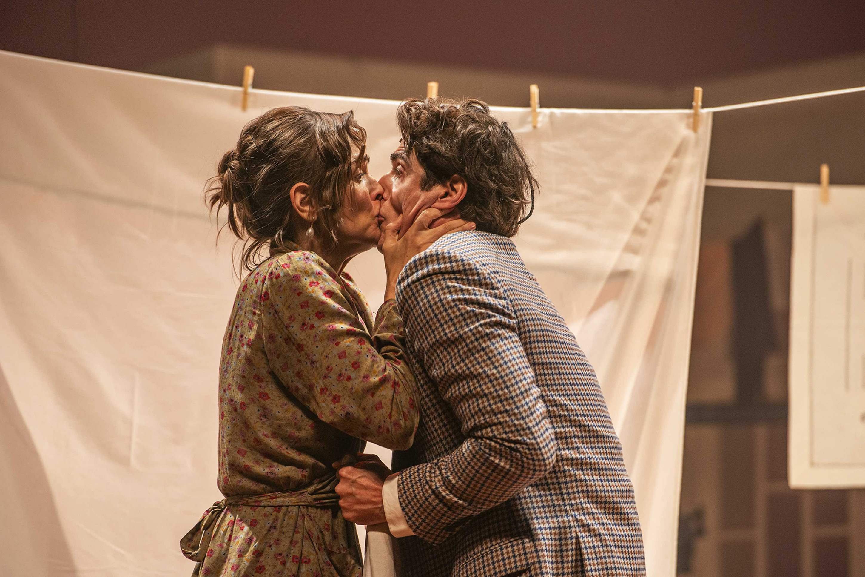 Autoritarismo e as diferenças são temas de peça com Reynaldo Gianecchini