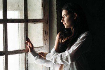 Entre culpa e atração, a viúva descobriu que a dor pode conviver com a sexualidade - (crédito: Freepik ) Entre culpa e atração, a viúva descobriu que a dor pode conviver com a sexualidade - (crédito: Freepik )