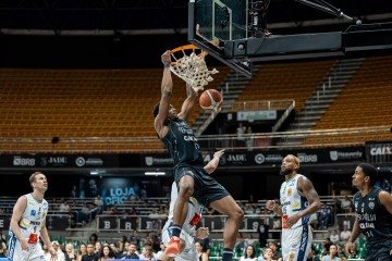 O pivô Brunão contribuiu para a vitória do Brasília com 14 pontos e sete rebotes contra o São José - (crédito: Matheus Maranhão/Brasília Basquete) O pivô Brunão contribuiu para a vitória do Brasília com 14 pontos e sete rebotes contra o São José - (crédito: Matheus Maranhão/Brasília Basquete)