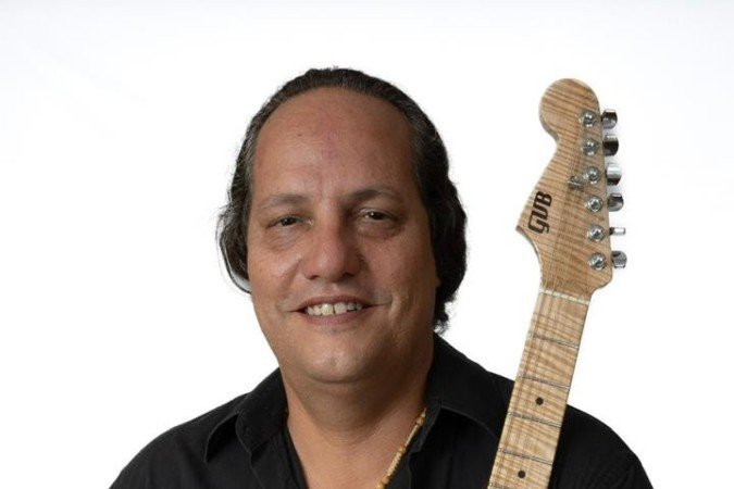 Kiko Peres se apresenta com novo projeto, Cidade Roots