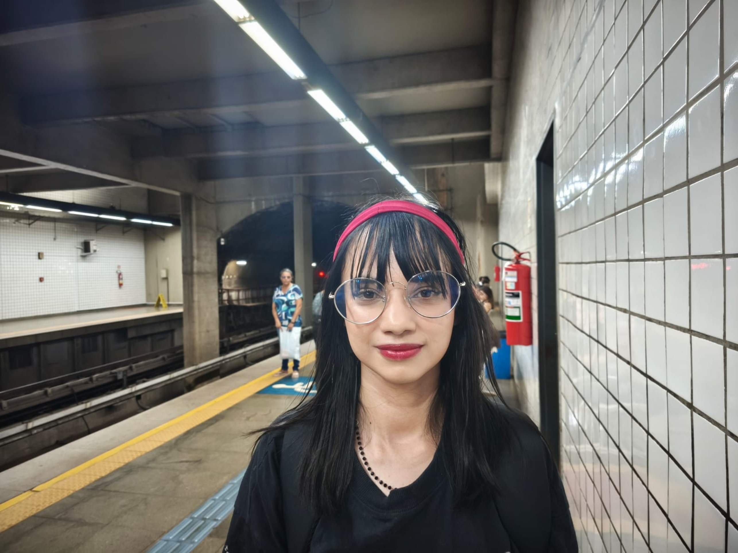 Emanuella Alves elogia vag&atilde;o exclusivo para as mulheres