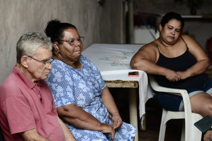 Entrevista com os parentes da família da cabeleireira Elizamar da Silva que foi vítima de uma chacina em Planaltina. Nelita Maria de Jesus(mãe da vítima)