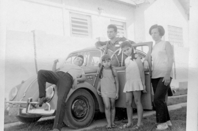 Com os irmãos e os pais, Paula e Rui