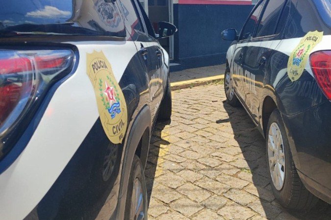 Suspeito de matar e ocultar corpo da mãe é preso pela PC em Campo Belo - (crédito: PCMG/Divulgação) Suspeito de matar e ocultar corpo da mãe é preso pela PC em Campo Belo - (crédito: PCMG/Divulgação)