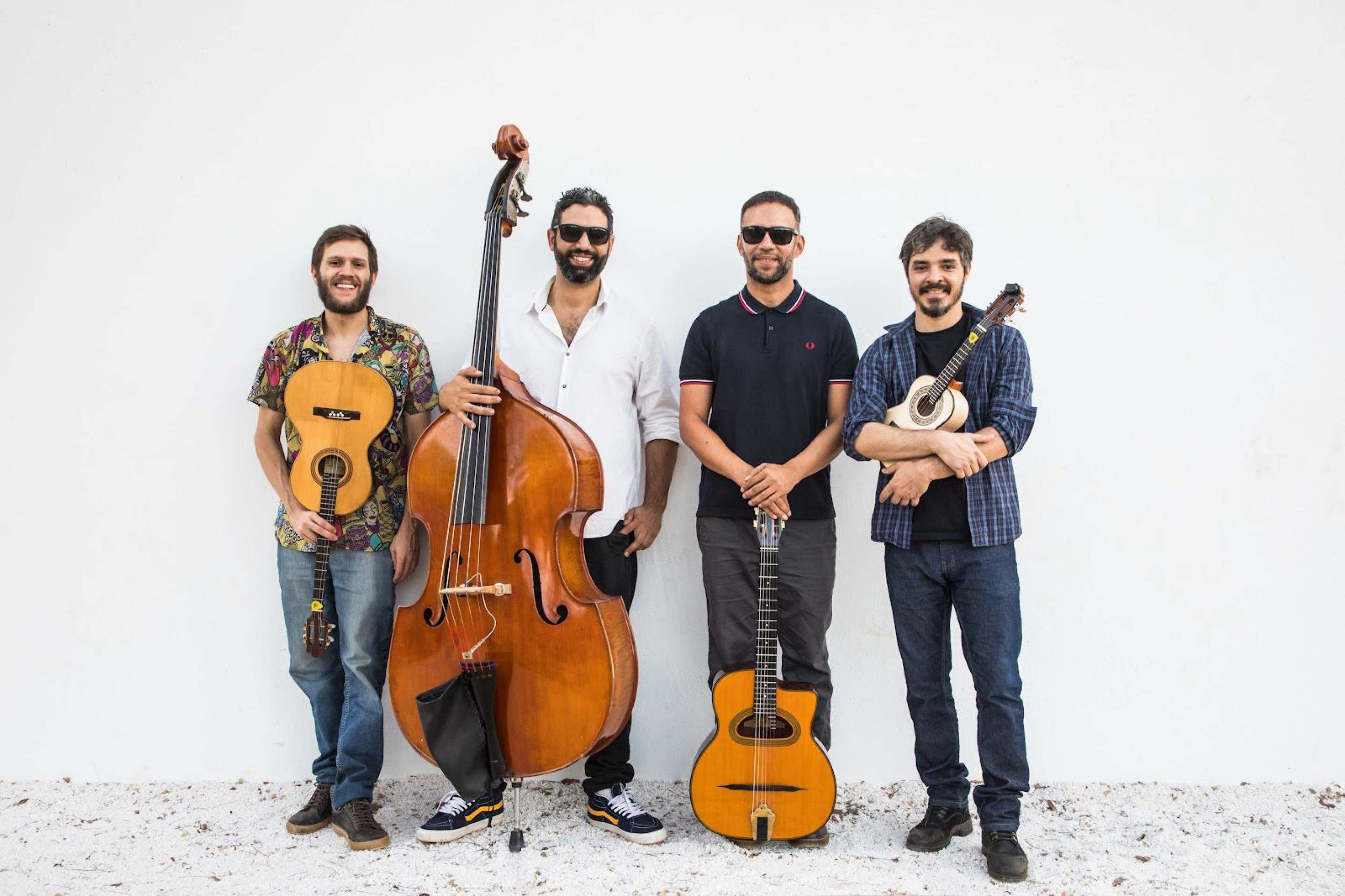 Gypsy Jazz Club faz show gratuito no CTJ Hall nesta sexta-feira (10/4)