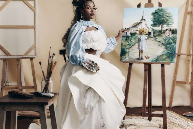 Capa do novo disco KM2 (De Luxo) da artista Ebony 