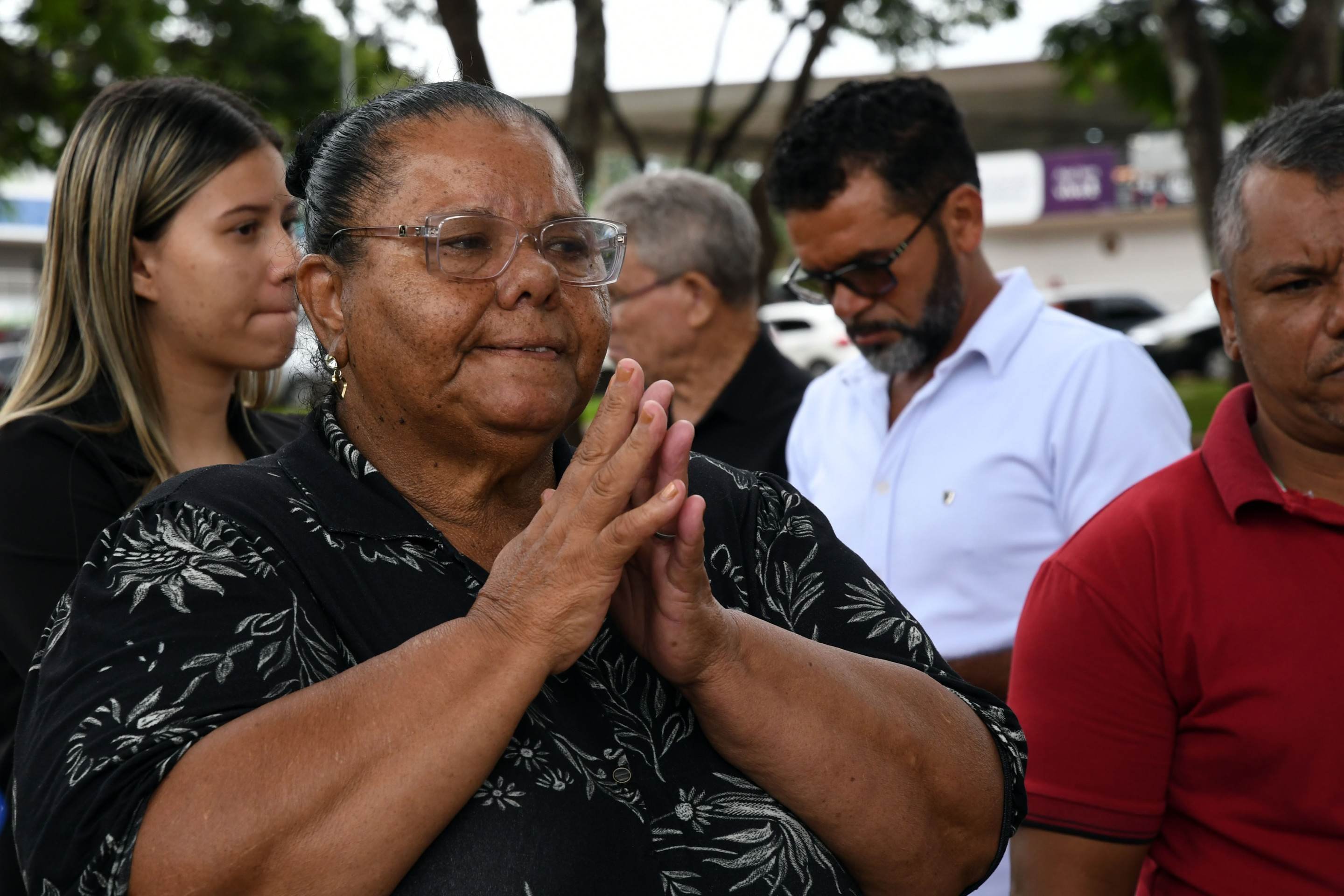  13/04/2026 Cr&eacute;dito: Marcelo Ferreira/CB/D.A Press. Brasil. Bras&iacute;lia - DF -  F&oacute;rum de Planaltina, julgamento da chacina de 2023. Nelita Maria de Jesus e Ismael da Silva Rocha, m&atilde;e e irm&atilde;o de Elizamar (v&iacute;tima)