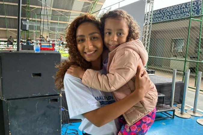 Gabriela Kirmse levou sua filha, Helena, para o evento