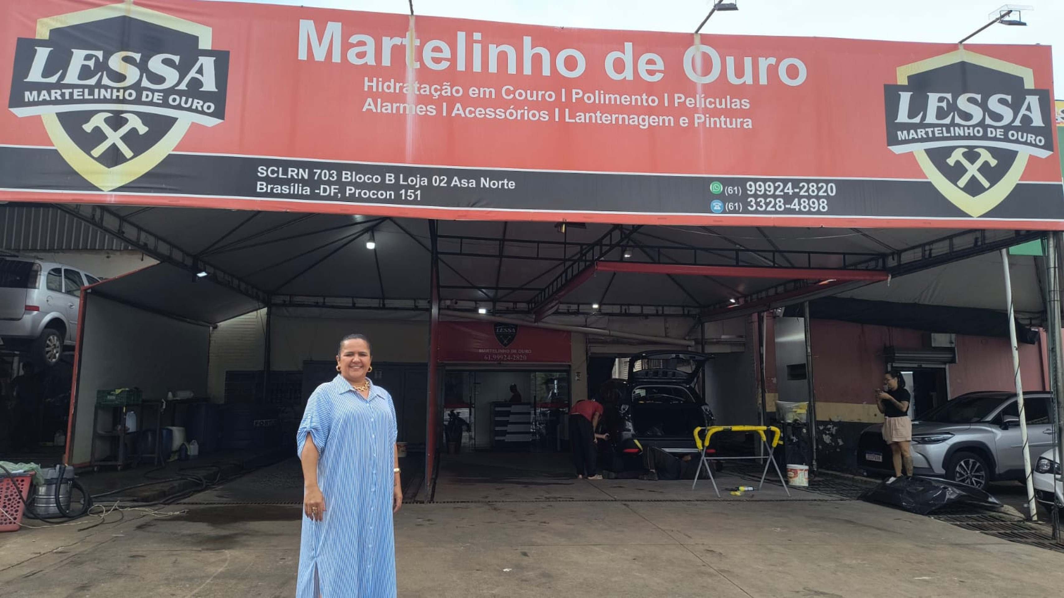 Rejane Lessa, propriet&aacute;ria da Lessa Martelinho de Ouro, an 702 Norte