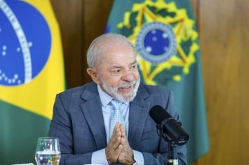 'O quarto [mandato] pode ser melhor. E só tem uma razão de eu ser candidato: para ele ser melhor', disse Lula em entrevista  -  (crédito:  Ricado Stuckert / PR)