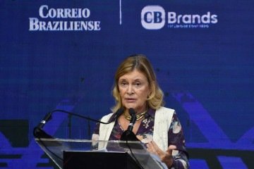 Arquiteta Ivelise Longhi durante o CB.Debate 'Brasília 66 anos: Uma cidade em constante transformação' -  (crédito: ED ALVES/CB/D.A.Press)