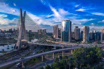Junto com Santa Catarina, São Paulo  liderou, nos últimos três anos, a lista dos melhores estados no quesito 'economia' -  (crédito: Imagem de ikedaleo por Pixabay )