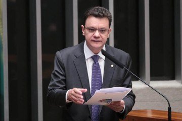 No discurso após a vitória, Odair Cunha destacou o placar como sinal de coesão da Câmara -  (crédito: Bruno Spada/Câmara dos Deputados)