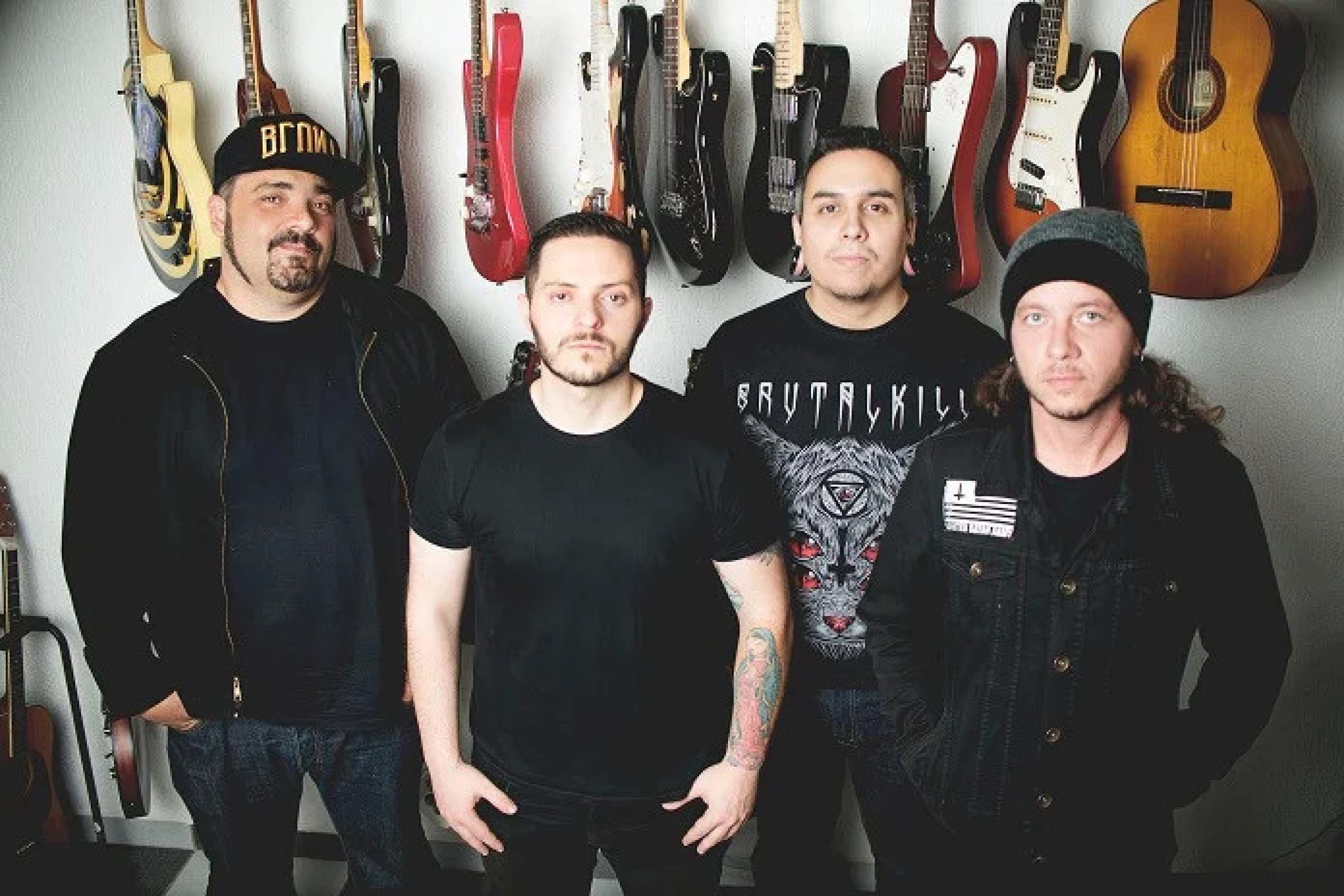 Pioneira do emocore, banda Hateen faz show no Toinha