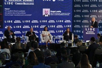 6º Brasília Summit: autoridades debatem eficiência na gestão pública
- (crédito: Marcelo Ferreira/CB/D.A Press) 6º Brasília Summit: autoridades debatem eficiência na gestão pública
- (crédito: Marcelo Ferreira/CB/D.A Press)