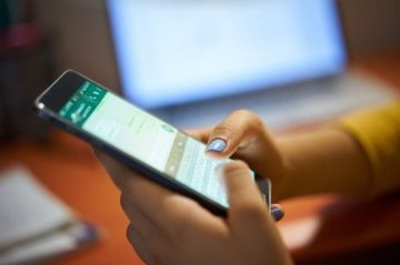 O WhatsApp pode expor mais informações pessoais do que o usuário imagina. - (crédito: Reprodução/ Canva) O WhatsApp pode expor mais informações pessoais do que o usuário imagina. - (crédito: Reprodução/ Canva)