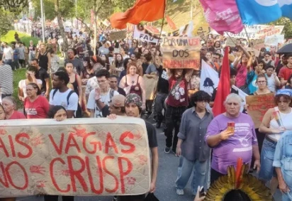 Paralisação dos estudantes da Universidade de São Paulo (USP) reivindica melhorias e apoia greve dos funcionários -  (crédito: Reprodução/Adusp)
