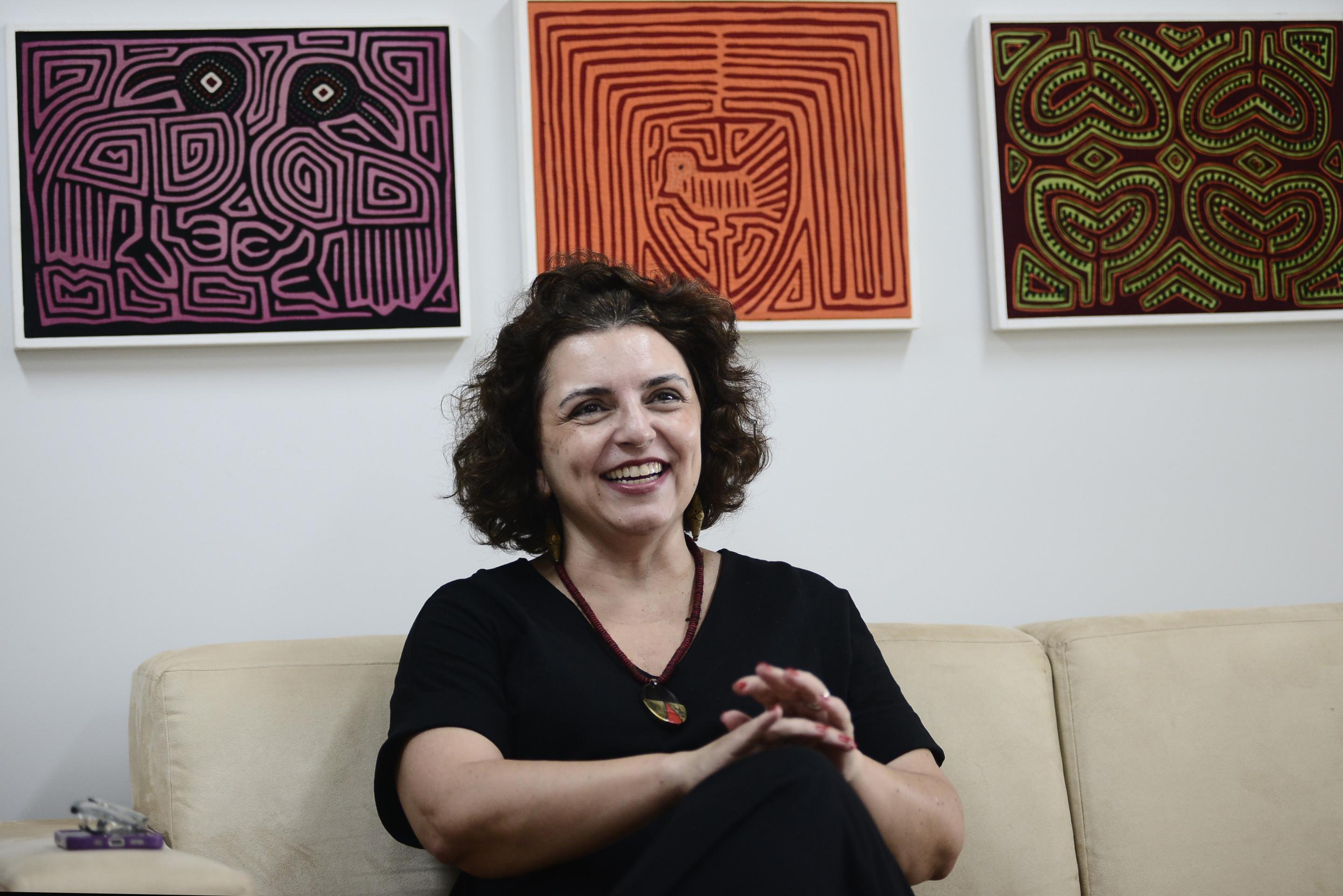  15/04/2026. Cr&eacute;dito: Minervino J&uacute;nior/CB/D.A Press. Brasil.  Brasilia - DF. Caderno anivers&aacute;rio de Bras&iacute;lia 2026. Entrevista com a reitora da UNB Rozana Naves.