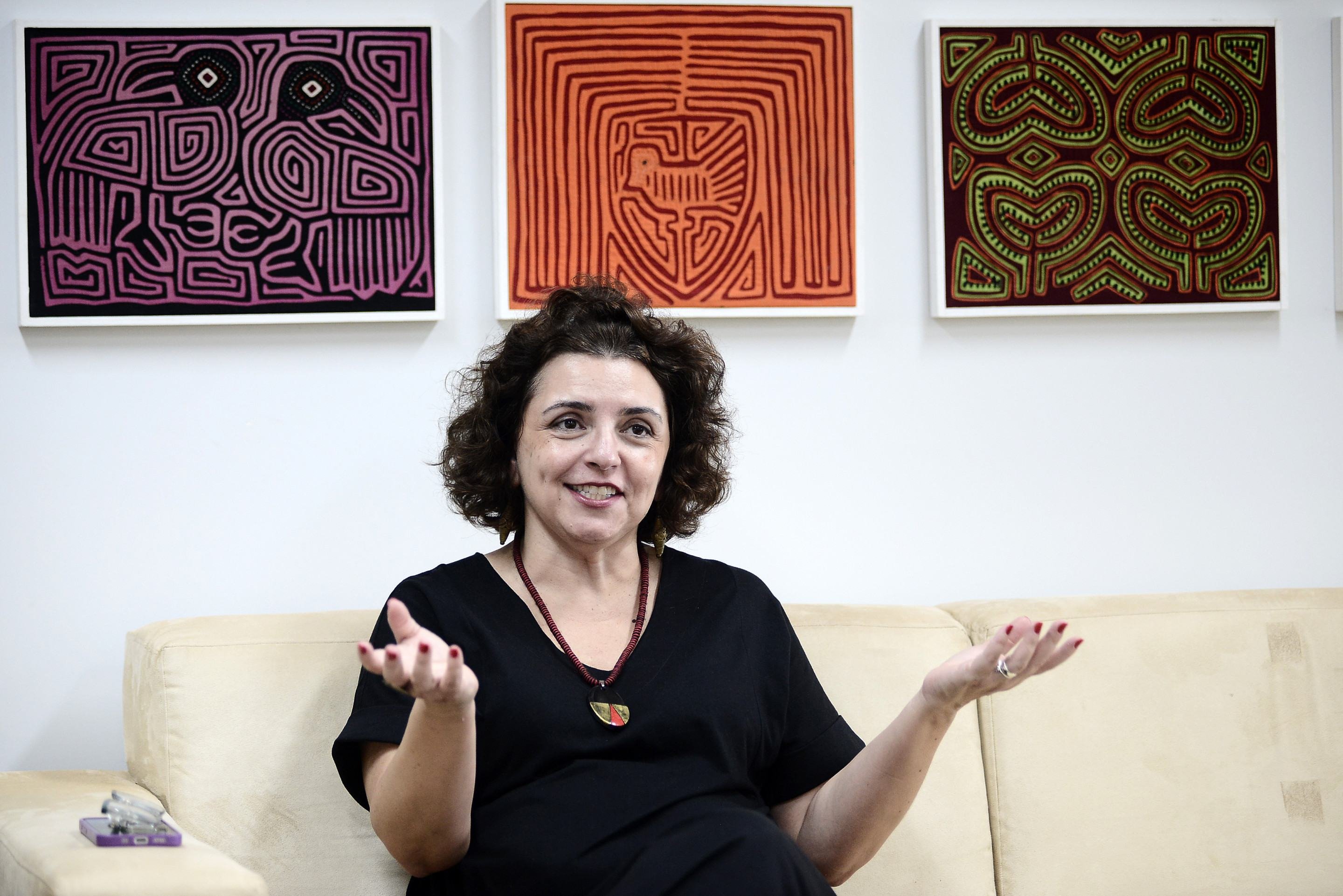  15/04/2026. Cr&eacute;dito: Minervino J&uacute;nior/CB/D.A Press. Brasil.  Brasilia - DF. Caderno anivers&aacute;rio de Bras&iacute;lia 2026. Entrevista com a reitora da UNB Rozana Naves.