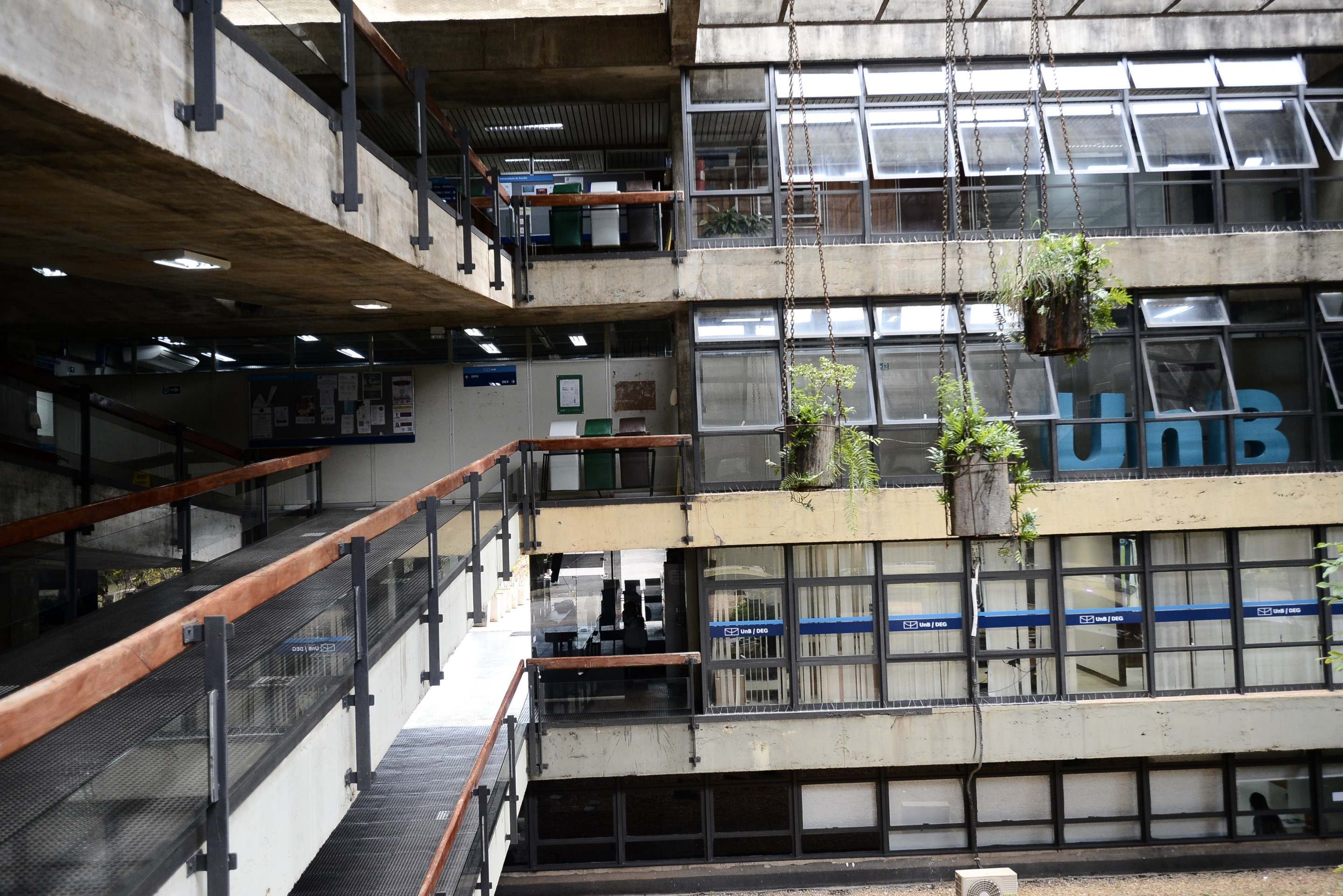  15/04/2026. Cr&eacute;dito: Minervino J&uacute;nior/CB/D.A Press. Brasil.  Brasilia - DF. Caderno anivers&aacute;rio de Bras&iacute;lia 2026. Entrevista com a reitora da UNB Rozana Naves.