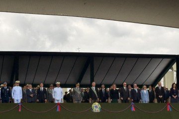 Cerimônia de 378 anos do Exército Brasileiro no Quartel-General, em Brasília -  (crédito: Alícia Bernardes/ CB)