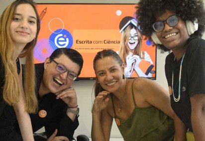 Marcos Costa e Erika Gadelha (C) são os sócios-fundadores da Escrita com Ciência -  (crédito: Carlos Vieira/CB/D.A Press) -Marcos Costa e Erika Gadelha (C) são os sócios-fundadores da Escrita com Ciência -  (crédito: Carlos Vieira/CB/D.A Press)