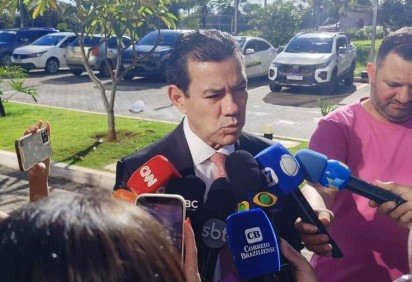 Advogado do Paulo Henrique, Cleber Lopes, detalha ações da defesa após prisão de ex-presidente do BRB -  (crédito: Ed Alves/CB/DA Press) -Advogado do Paulo Henrique, Cleber Lopes, detalha ações da defesa após prisão de ex-presidente do BRB -  (crédito: Ed Alves/CB/DA Press)