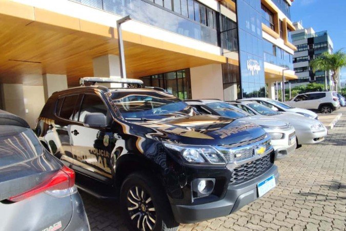 Polícia Federal prende ex-presidente do BRB - (crédito: Ed Alves/CB/D.A Press) Polícia Federal prende ex-presidente do BRB - (crédito: Ed Alves/CB/D.A Press)