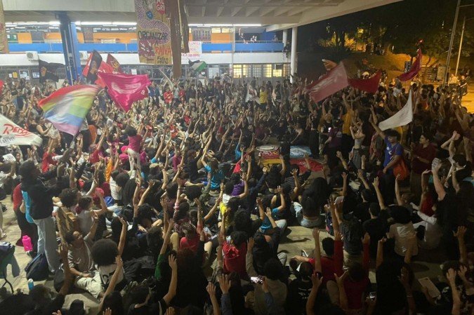 Assembleia geral de estudantes da Universidade de São Paulo (USP) -  (crédito: Reprodução/DCE)