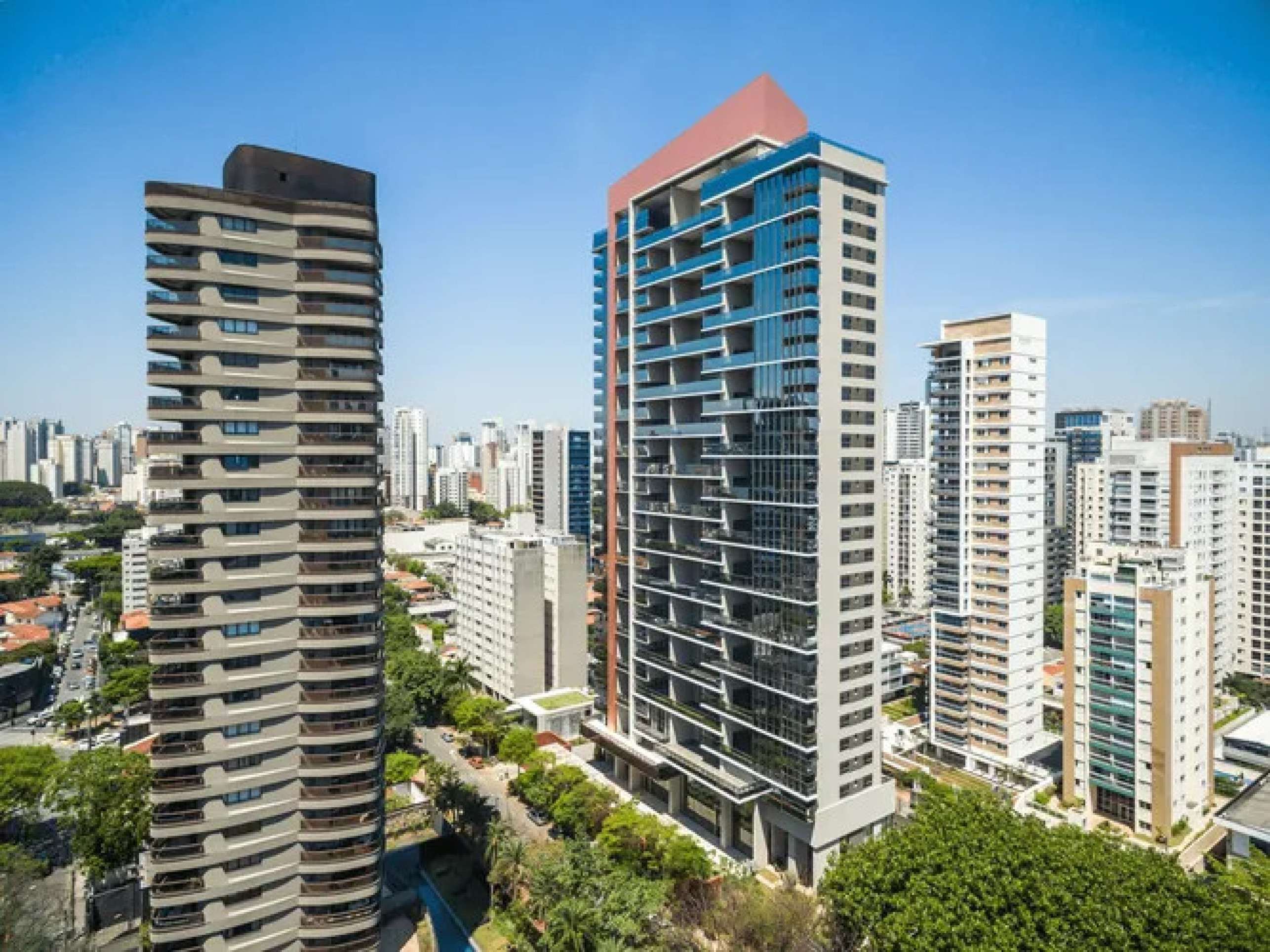 O Edif&iacute;cio One Sixty, na Vila Ol&iacute;mpia, com unidades entre 275 m&sup2; e 343 m&sup2;, cujos valores v&atilde;o de R$ 14,4 milh&otilde;es a R$ 45 milh&otilde;es