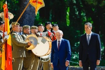 Recebido com honras, Lula assinou, com o presidente do governo espanhol, 15 acordos de cooperação  -  (crédito: Ricardo Stuckert/PR)