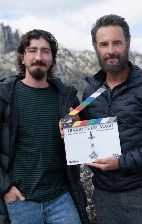 Johnny Massaro e Rodrigo Santoro estrelam O Diário de Um Mago na Netflix 
     -  (crédito:  Marcelo Maragni/Netflix)