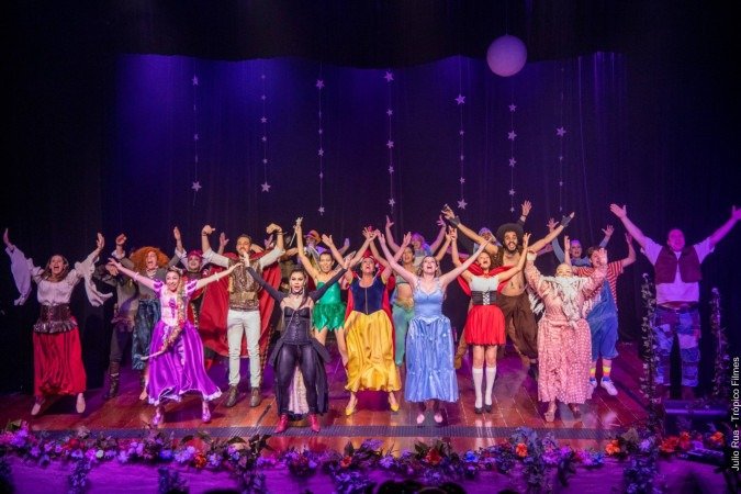 Montagem do musical de Oswaldo Montenegro, que passou por São Paulo, chega a Brasília e tem audições abertas -  (crédito: Júlio Rua)