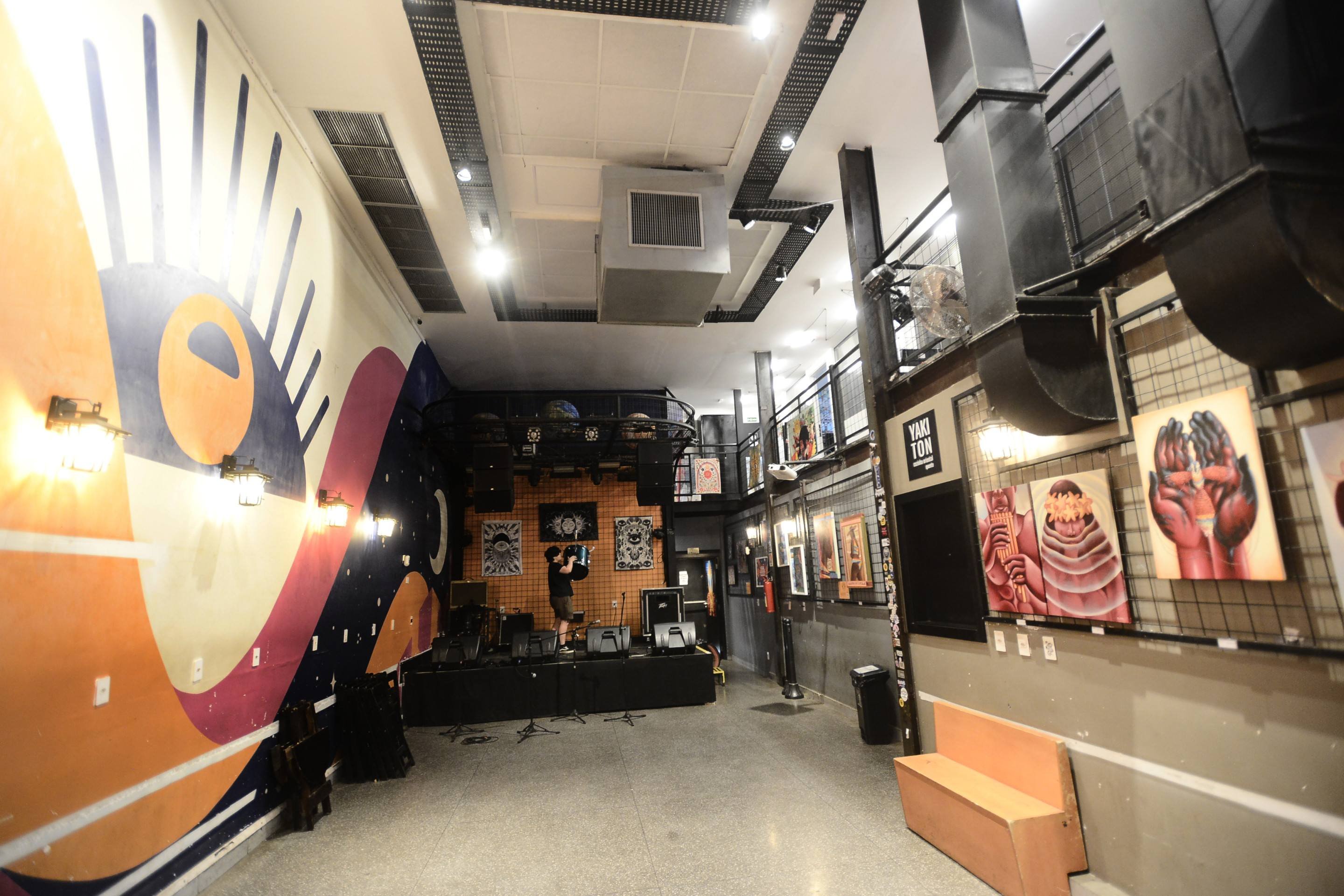  17/04/2026. Cr&eacute;dito: Minervino J&uacute;nior/CB/D.A Press. Brasil.  Brasilia - DF. Caderno anivers&aacute;rio de Bras&iacute;lia. Infinu casa de show na W3 506 Sul