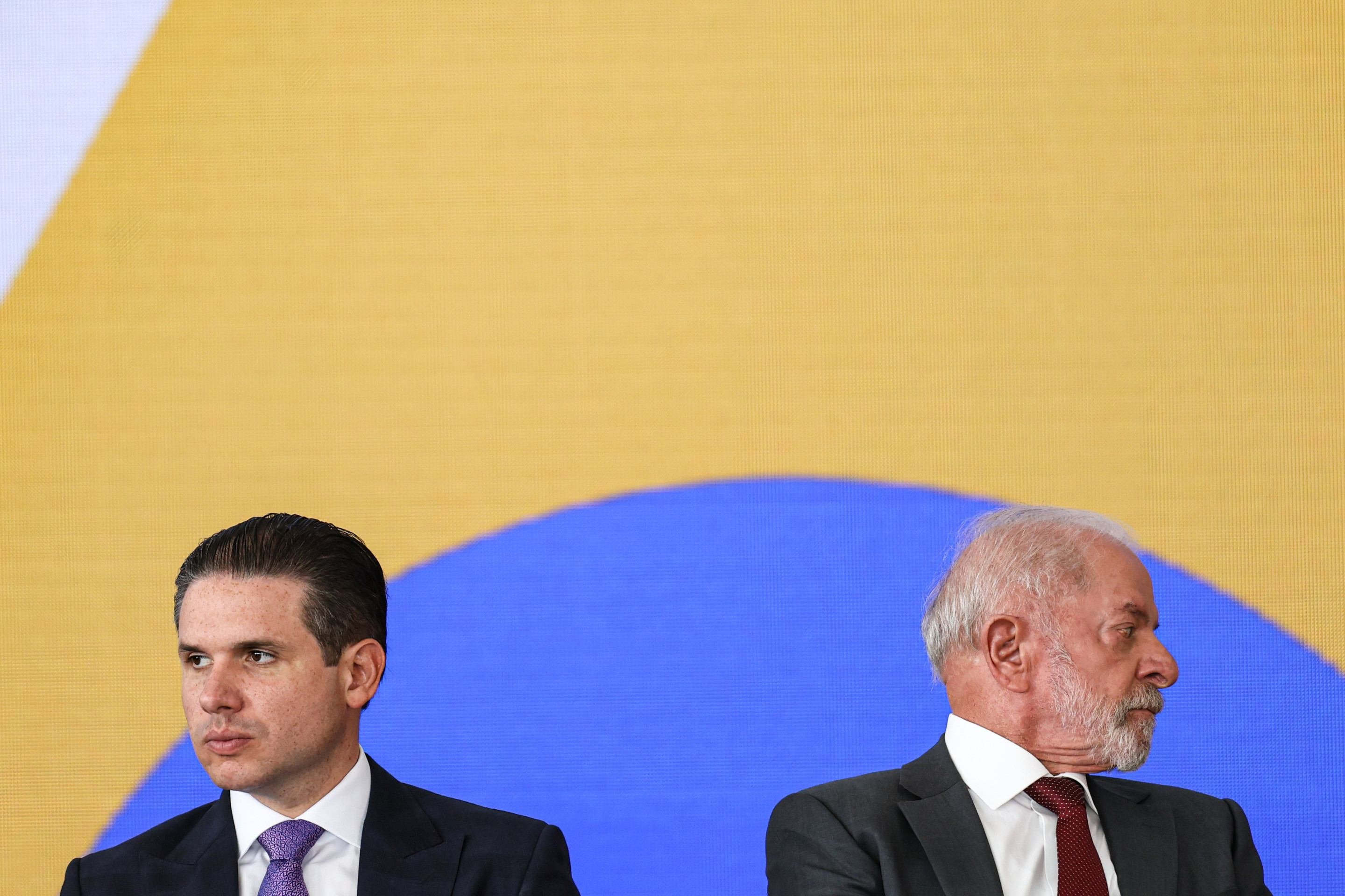 Queda de braço por protagonismo do fim da escala 6 x 1