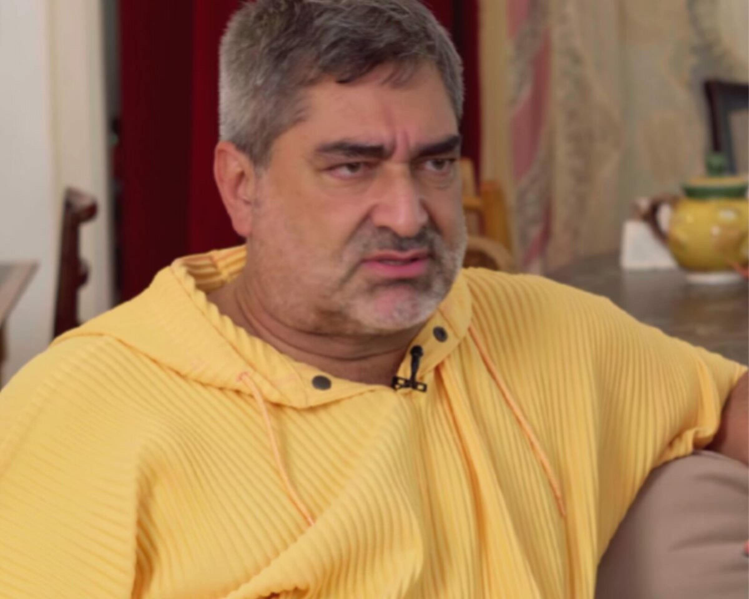 Zeca Camargo manda a real após receber críticas devido ao peso: 'Ralando para conseguir' -  (crédito: Observatorio dos Famosos)