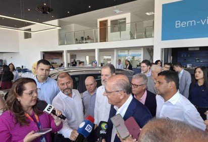 Alckmin pediu prazo para que governo defina sobre manutenção ou revogação da taxa das blusinhas -  (crédito: Francisco Artur de Lima/CB) -Alckmin pediu prazo para que governo defina sobre manutenção ou revogação da taxa das blusinhas -  (crédito: Francisco Artur de Lima/CB)