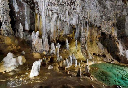 A resistência aos antibióticos das bactérias isoladas nas cavernas ajuda os pesquisadores a encontrar novas substâncias para uso farmacêutico -  (crédito: Getty Images) -A resistência aos antibióticos das bactérias isoladas nas cavernas ajuda os pesquisadores a encontrar novas substâncias para uso farmacêutico -  (crédito: Getty Images)