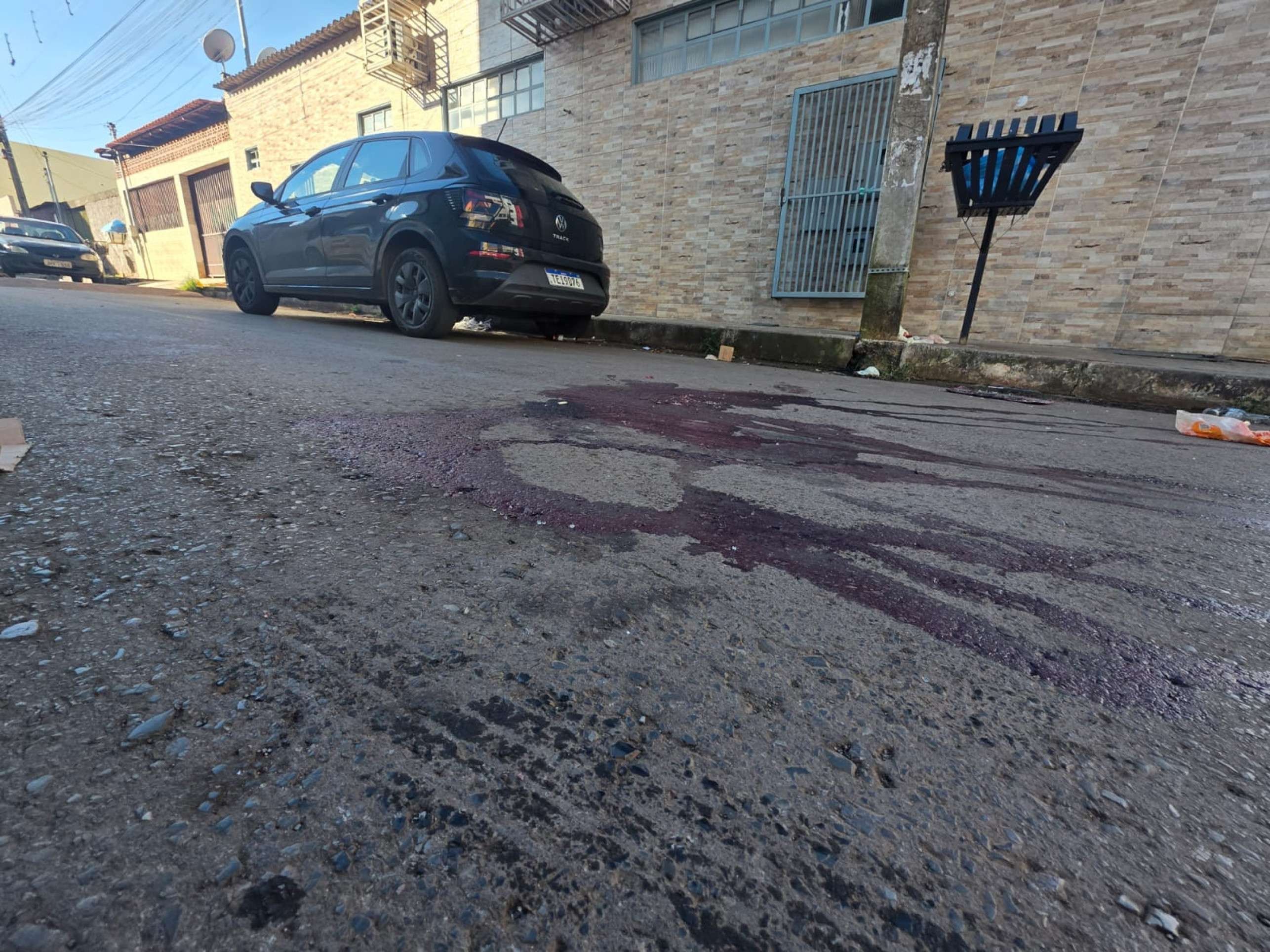 Dois homens s&atilde;o mortos a tiros em menos de 12 horas no Itapo&atilde;