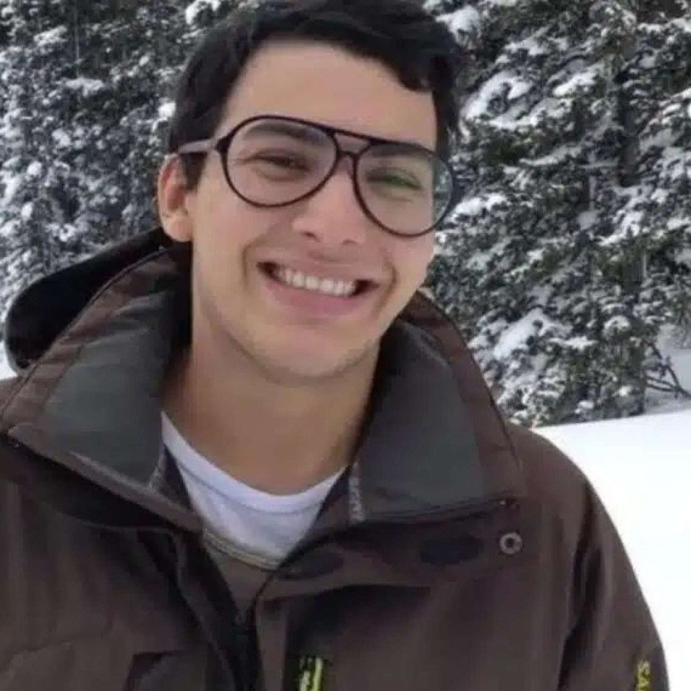 Brasileiro desaparece em Buenos Aires após encontro marcado por aplicativo