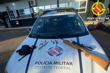 Autor, vítima e outros envolvidos foram encaminhados à 20ª Delegacia de Polícia, no Gama -  (crédito: Divulgação/PMDF)