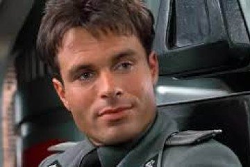 O artista deixou um legado na televisão e no cinema dos anos 90 -  (crédito: Reprodução/Tropas estelares)