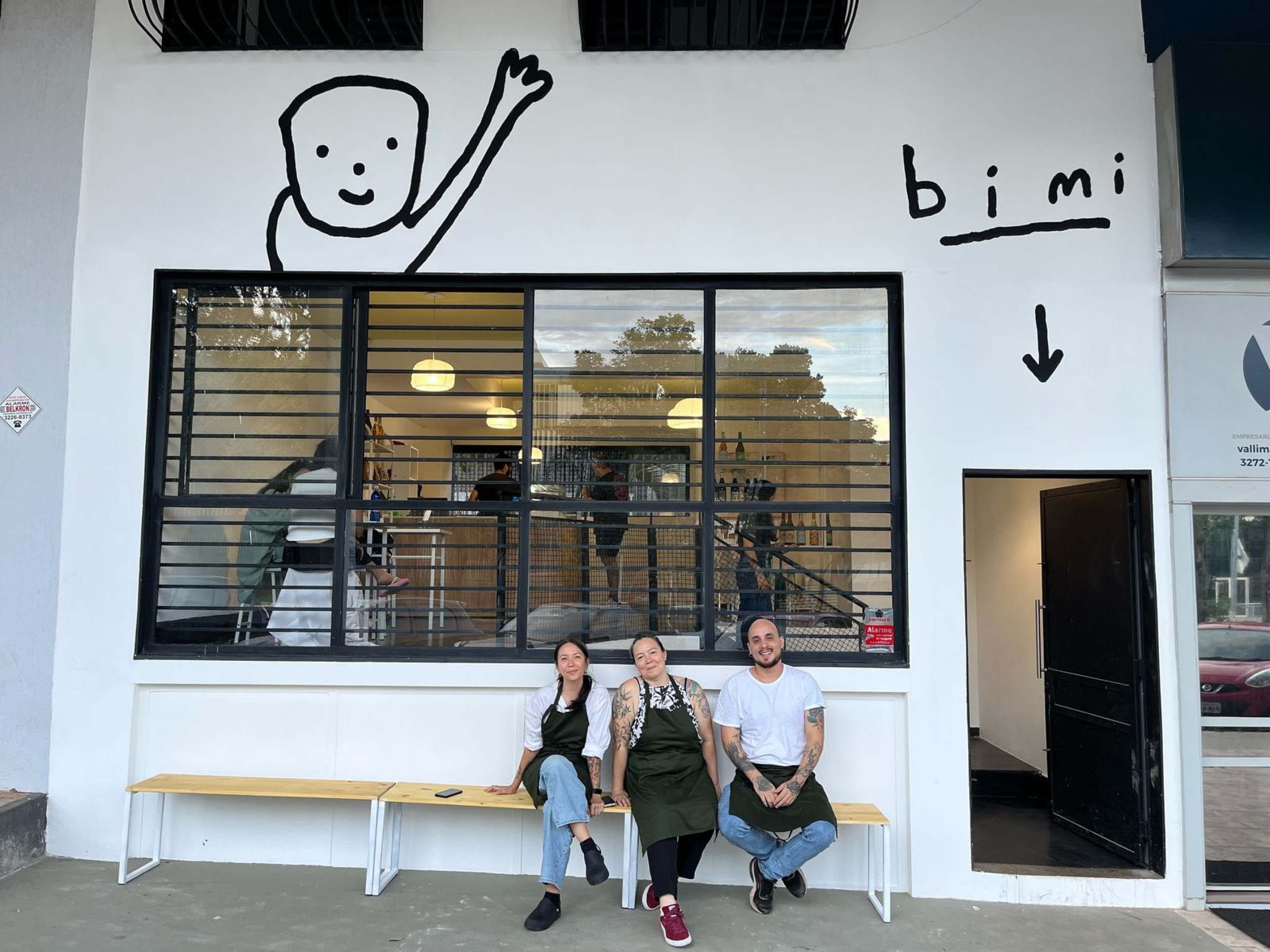 Para Cyntia Ashiuchi, uma das s&oacute;cias do Bimi, o estabelecimento veio para trazer diversidade &agrave; W3 e fugir da l&oacute;gica de cafeterias nas entrequadras